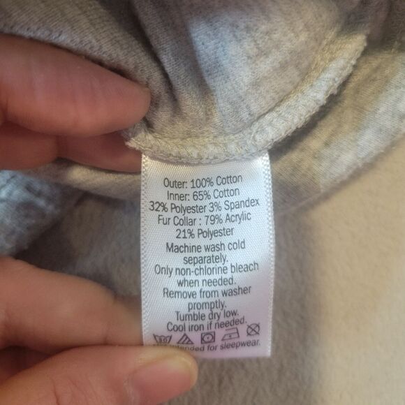 Janie and Jack Faux Fur Quilted Dress Size 6 to 12 months - Picture 6 of 7